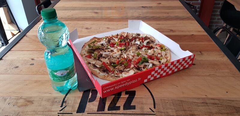 Speedy Pizz