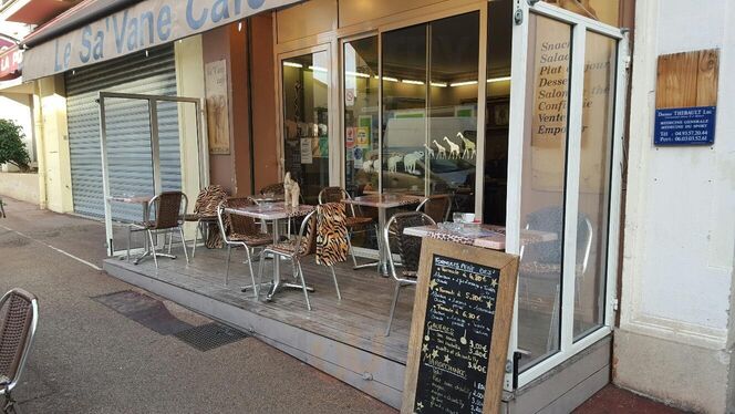 Le Savane Café