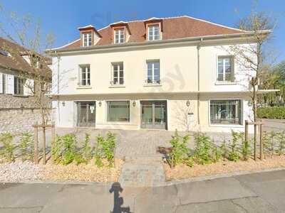 La Coserie Des Portes De Compiegne