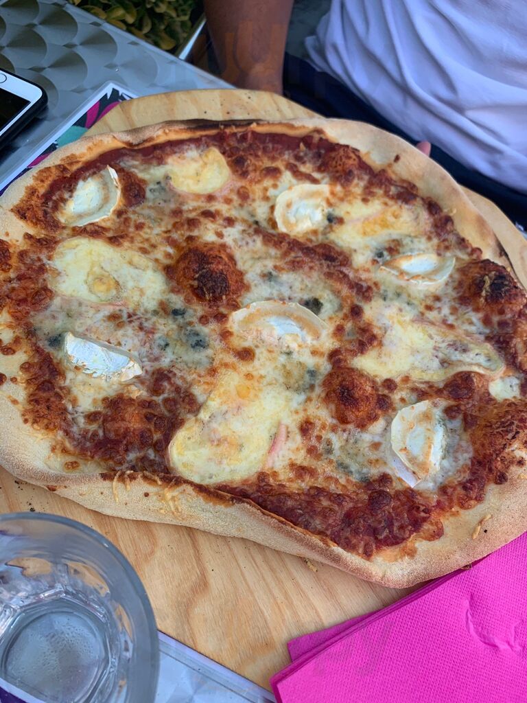 La Pizzaiola D'aqui