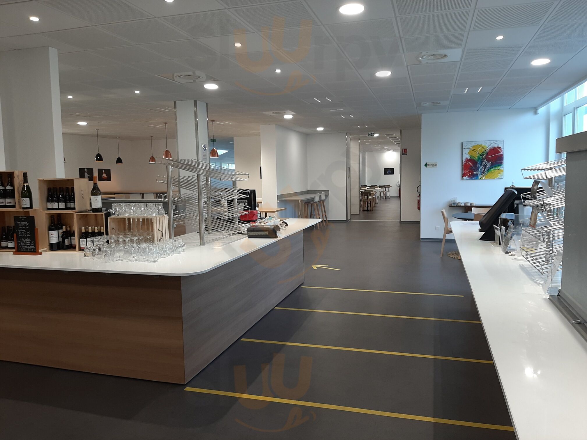 Restaurant Self E.s.a.t Aux Trois Relais