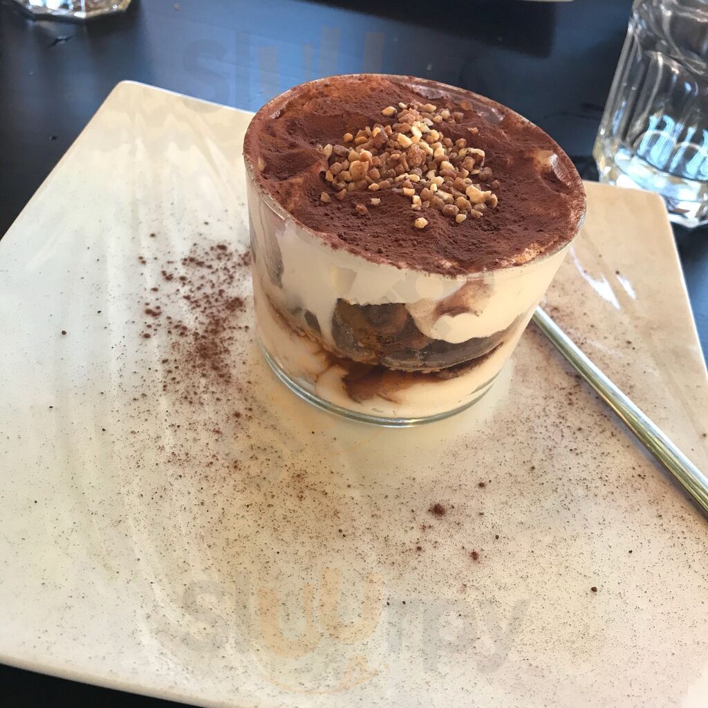 L'atlantic Cafe