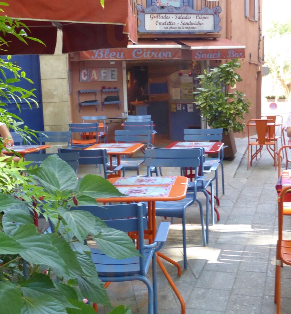 Bleu Citron Snack Bar