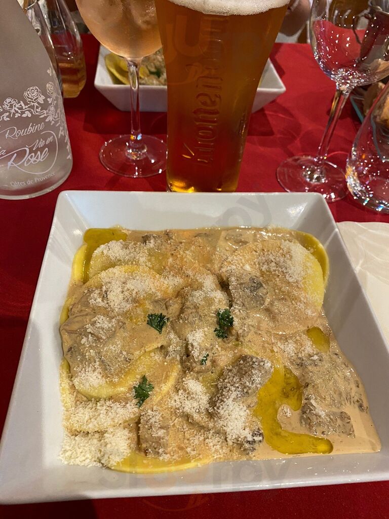 Della Casa