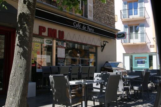 Cafe De Paris