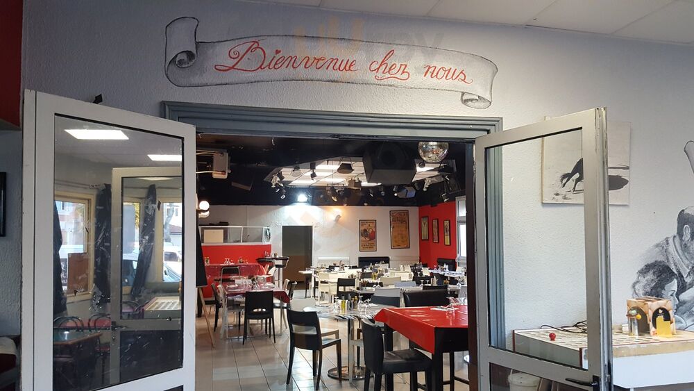 Cafe Les Pins
