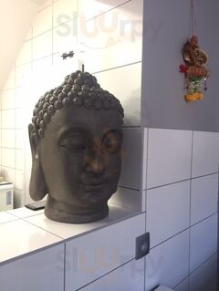 Au Petit Laos