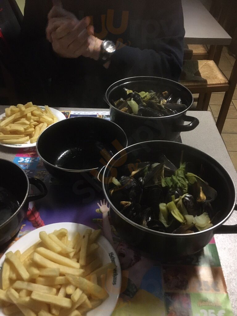 Café Brasserie Friture Au Saint Martin