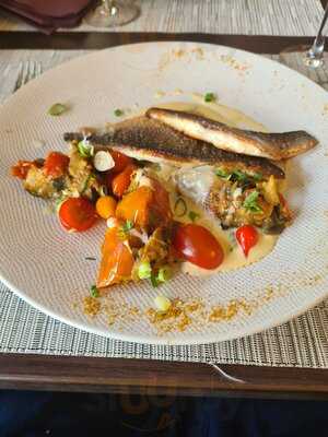 Blanche De Castille - Hôtel, Bar, Brasserie