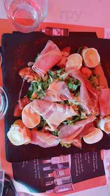 Bar Brasserie P.m.u. La Terrasse