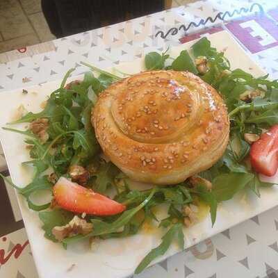 Le Chevrefeuille Cookery School