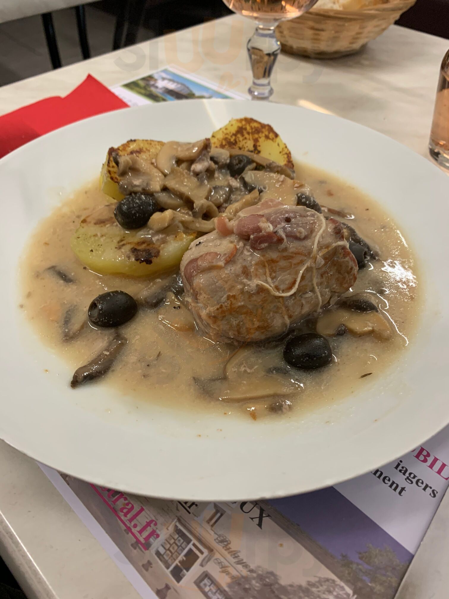 Cafe Des Sports