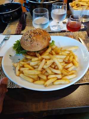 Photo 4