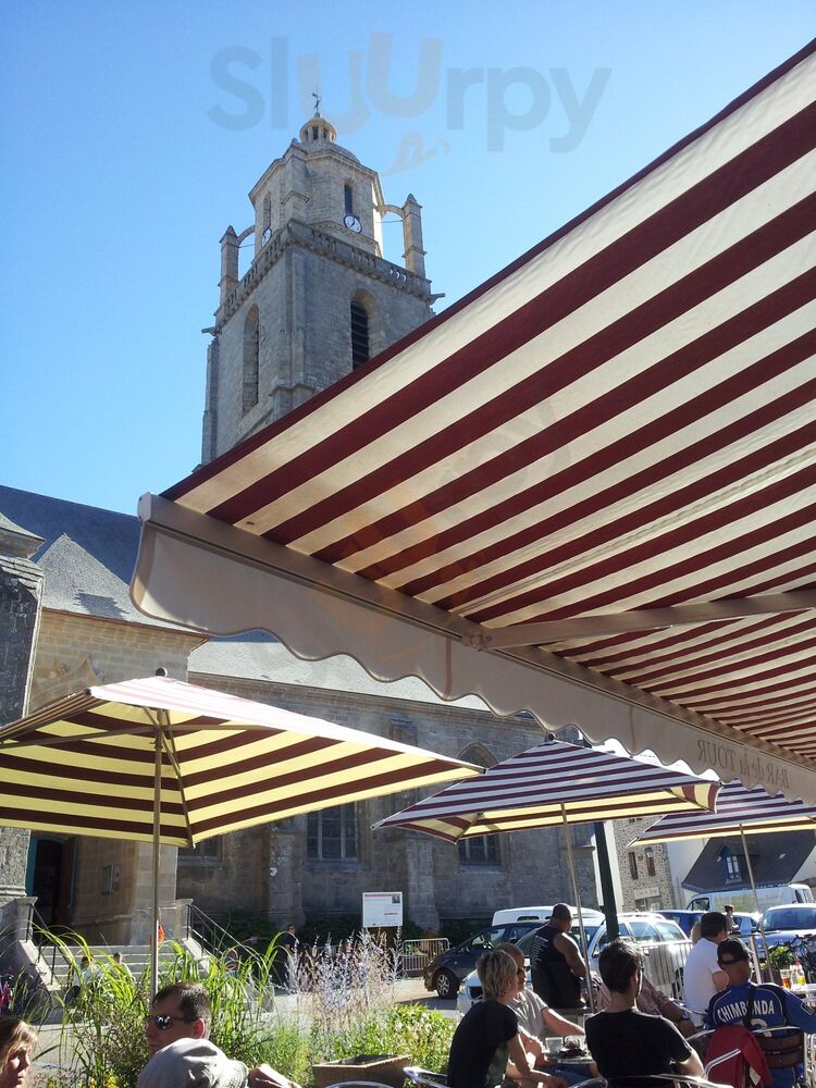 Le Bar De La Tour