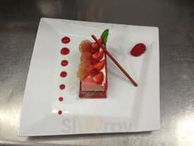 Hotel Restaurant Les Platanes