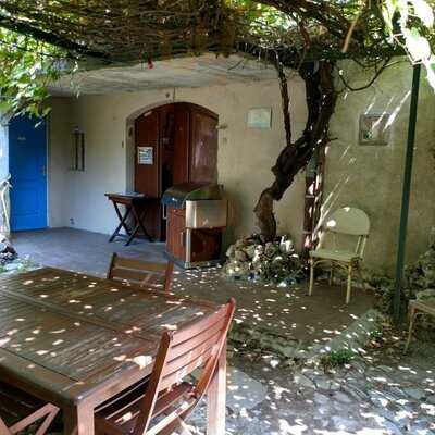 Les Vieilles Pportes