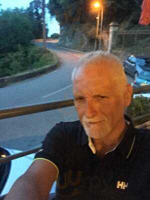 Foto 54105340