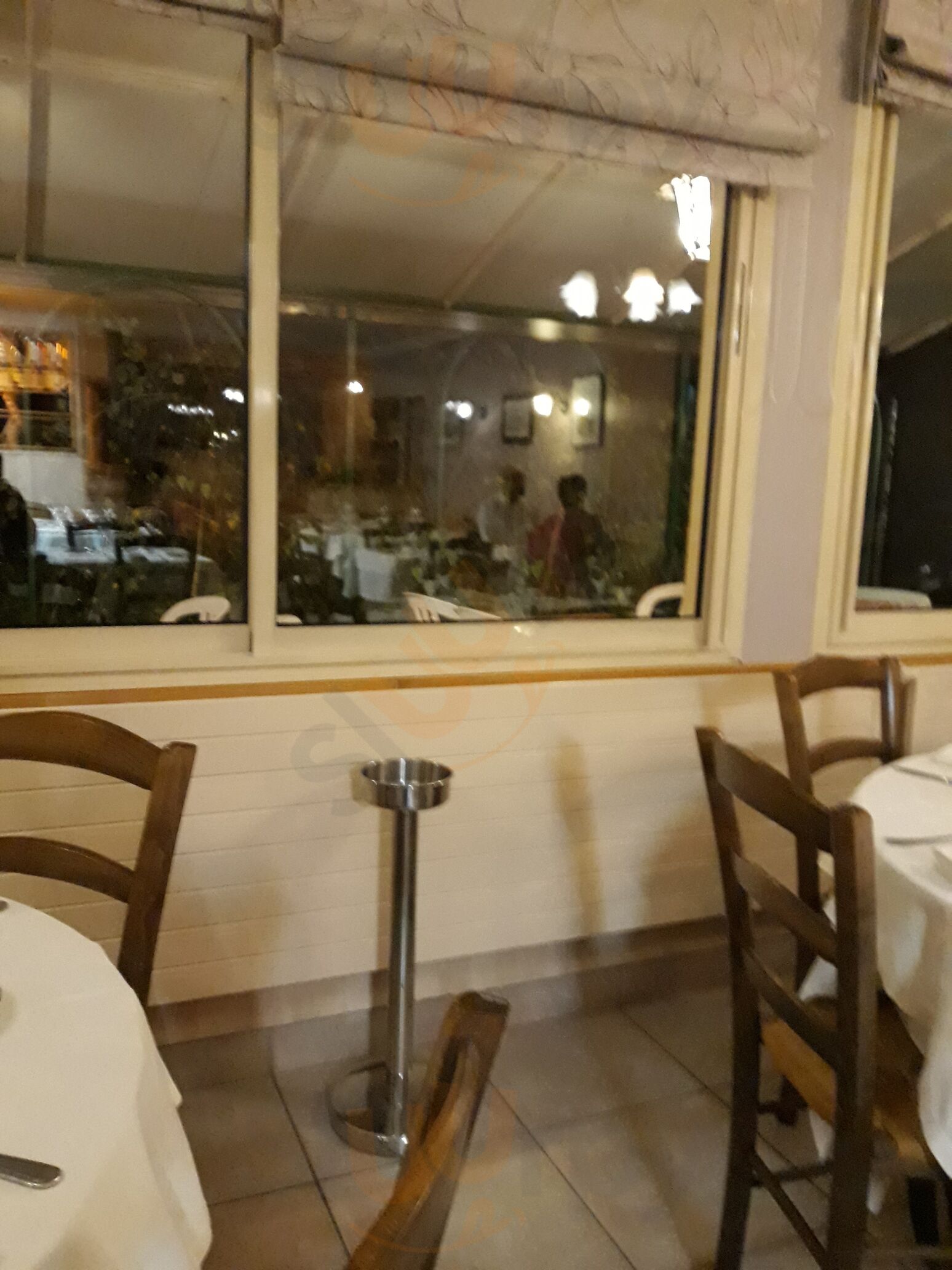 La Chaumiere