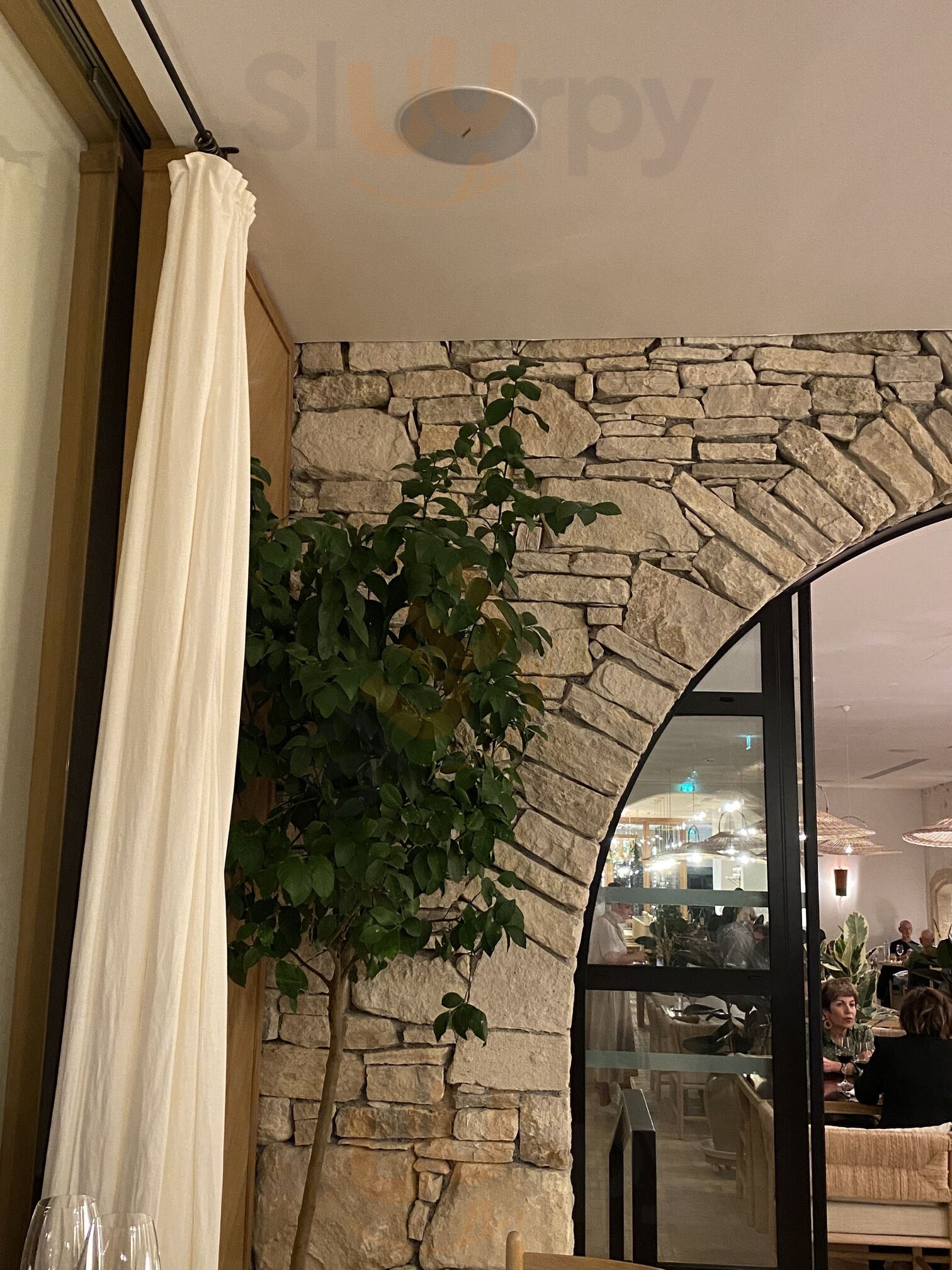 Le Pesquier Bistro