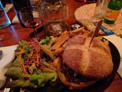 Taverne Bélier Rouge