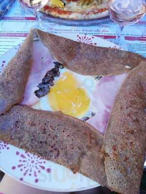 Crêperie Au Coin Du Feu Moncontour