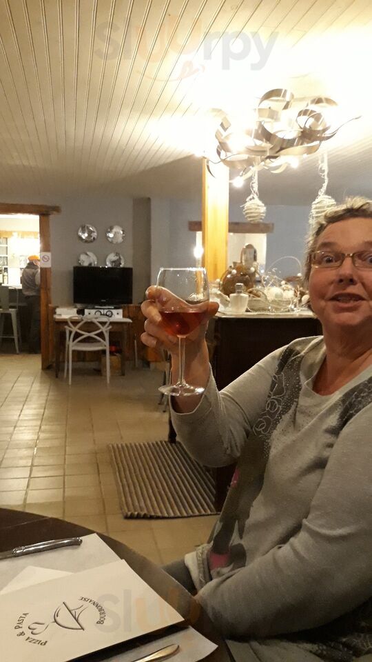 Pizza & Pasta Bourbonnaise