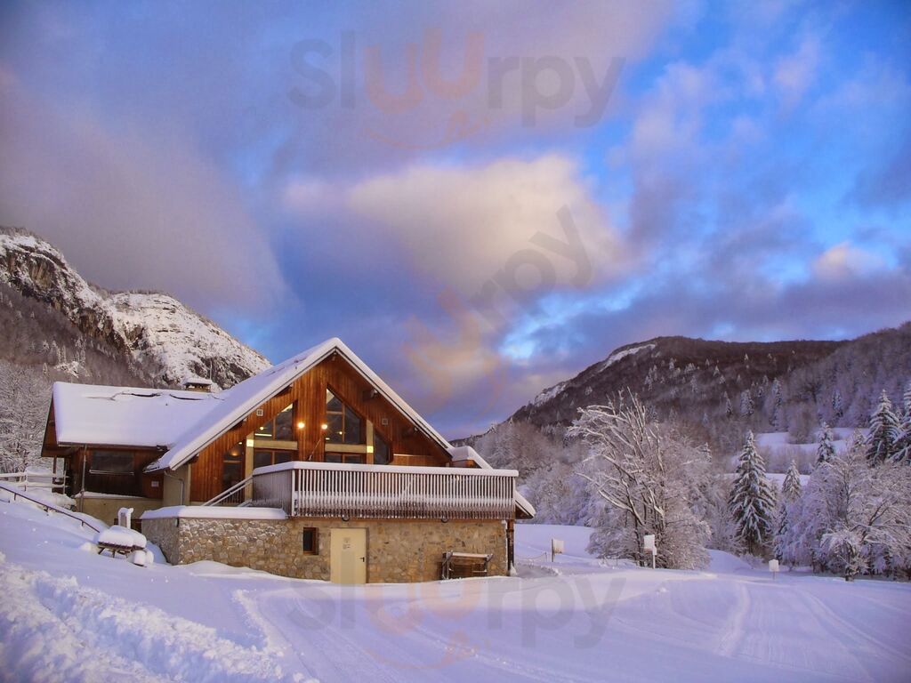 Notre Dame Des Neiges