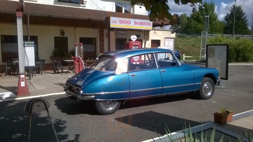 200 Bornes