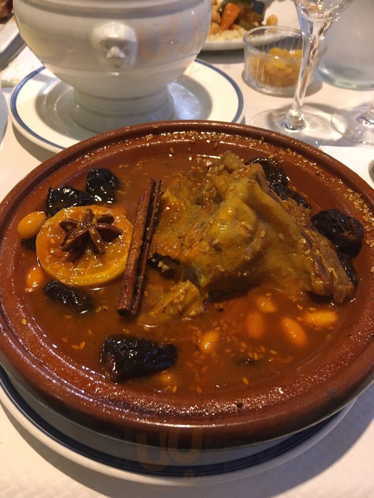 Au Bon Couscous