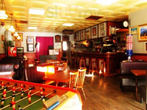 Le Bistro