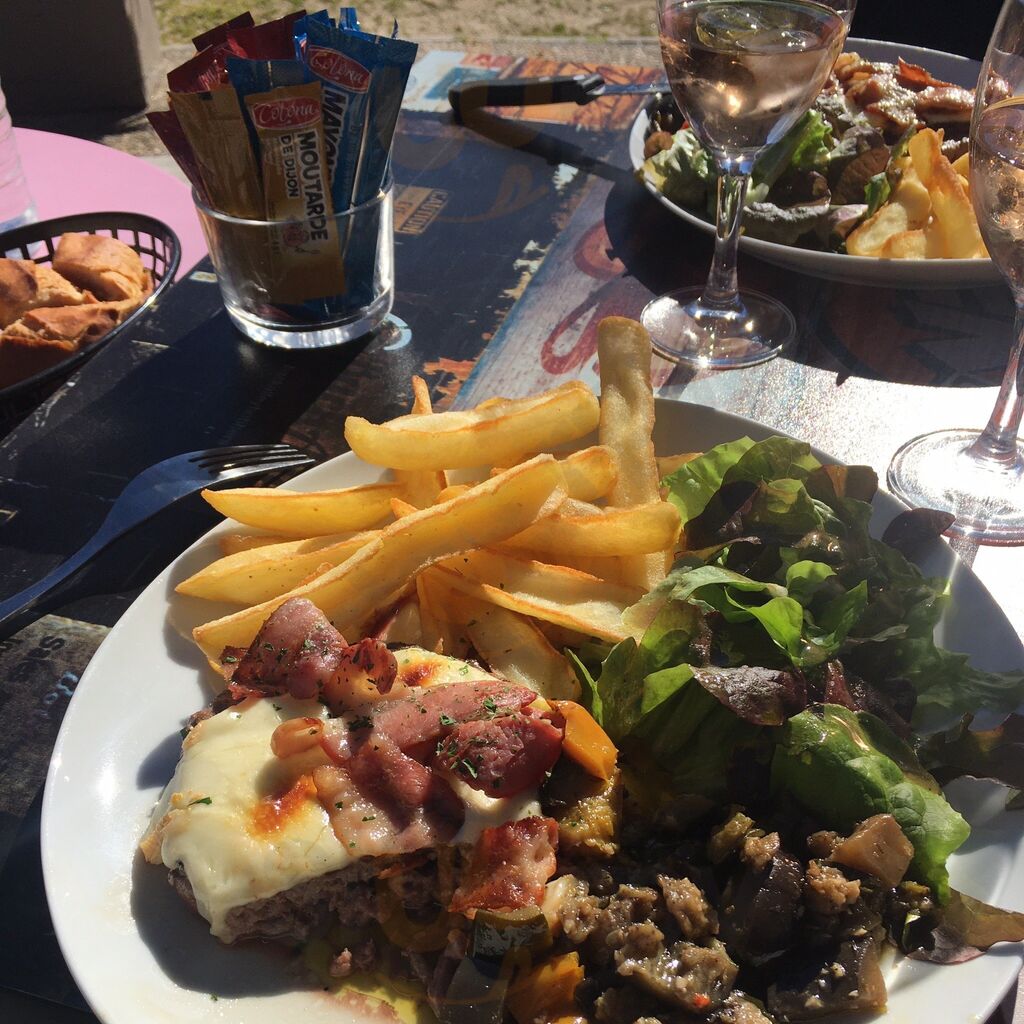 Le Bistrot D'aurons