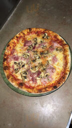 Restaurant Trattoria Di Roma - Le Jardin