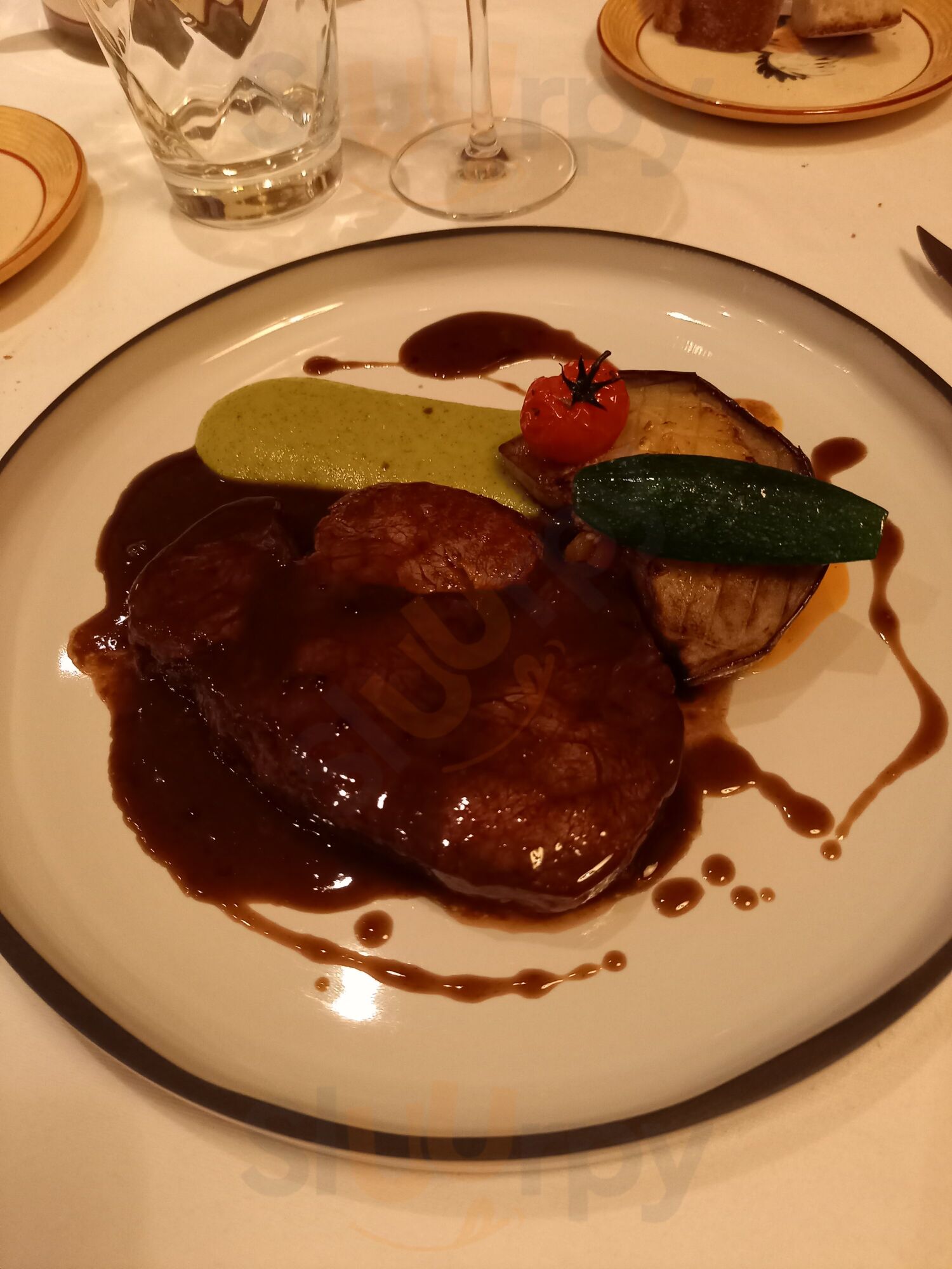 Au Coq En Velours