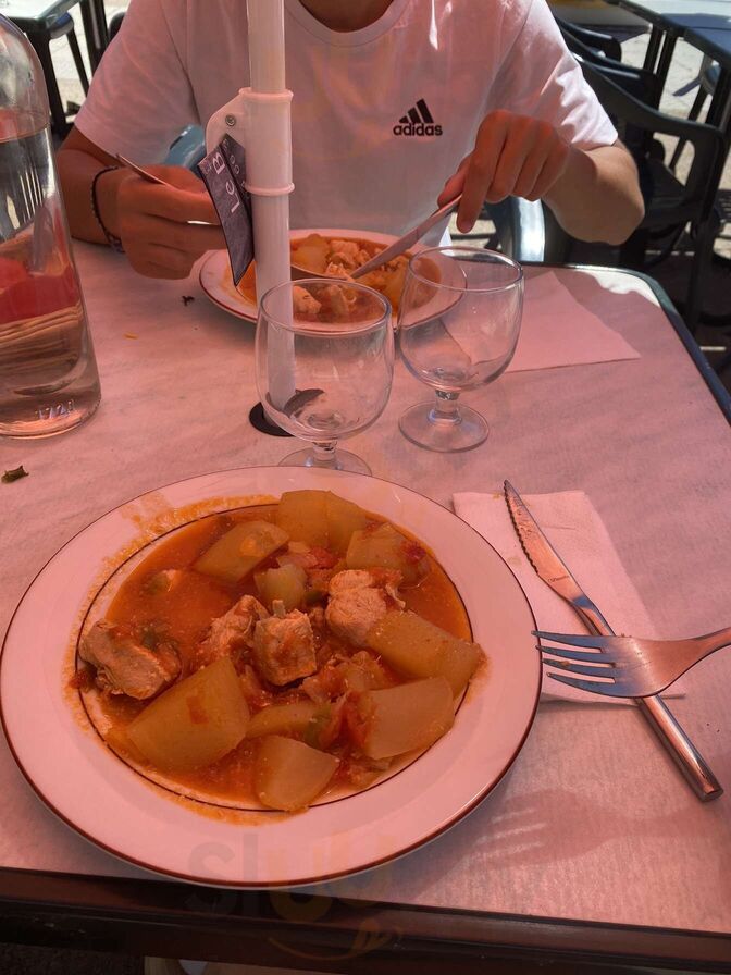 Le Bistrot