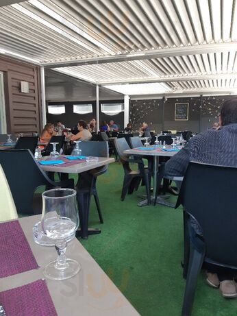 Les Tables De Muret