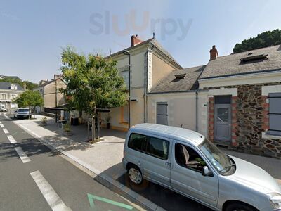 Gare Aux Gourmands