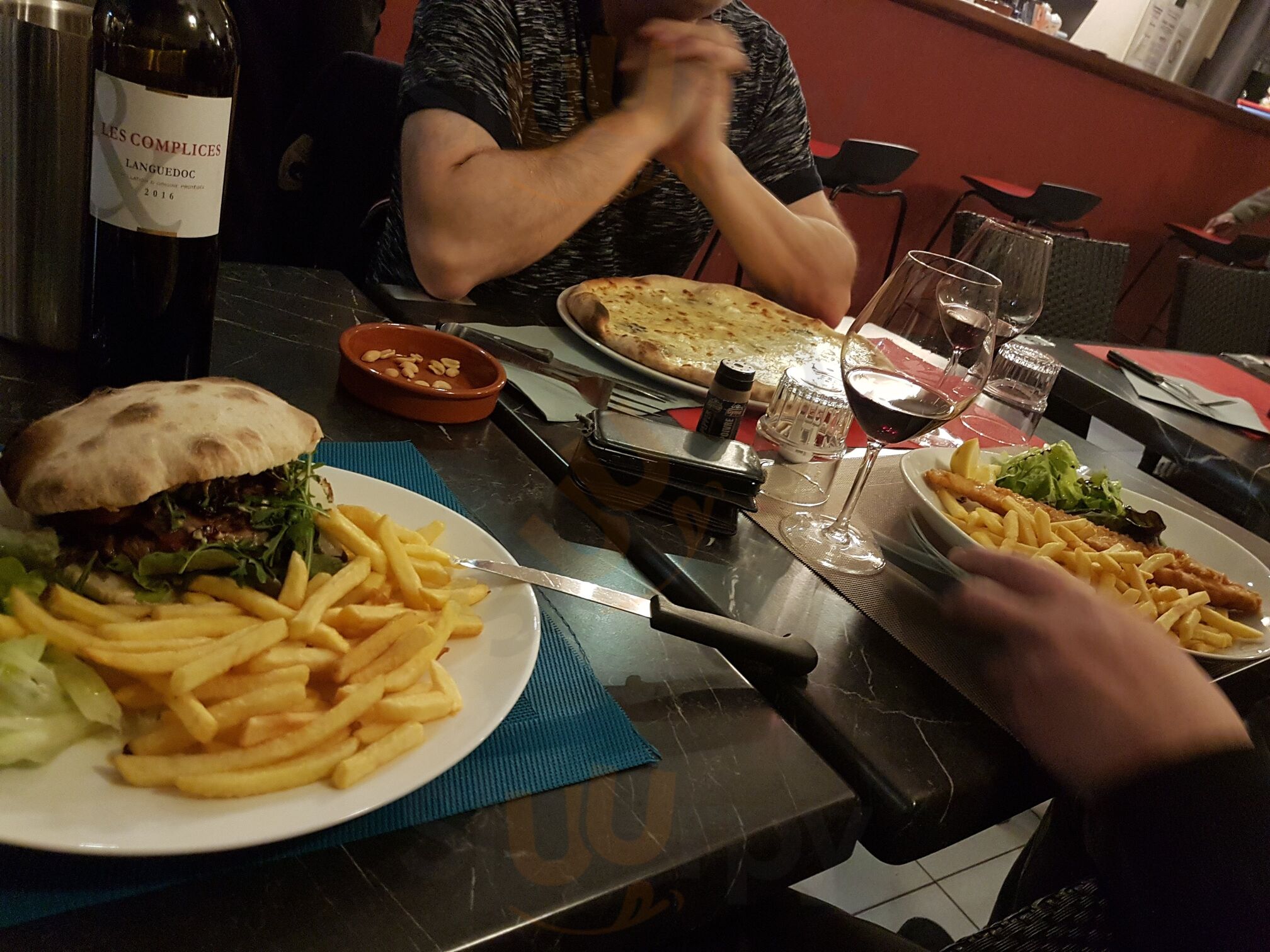 Kalliste Pizza