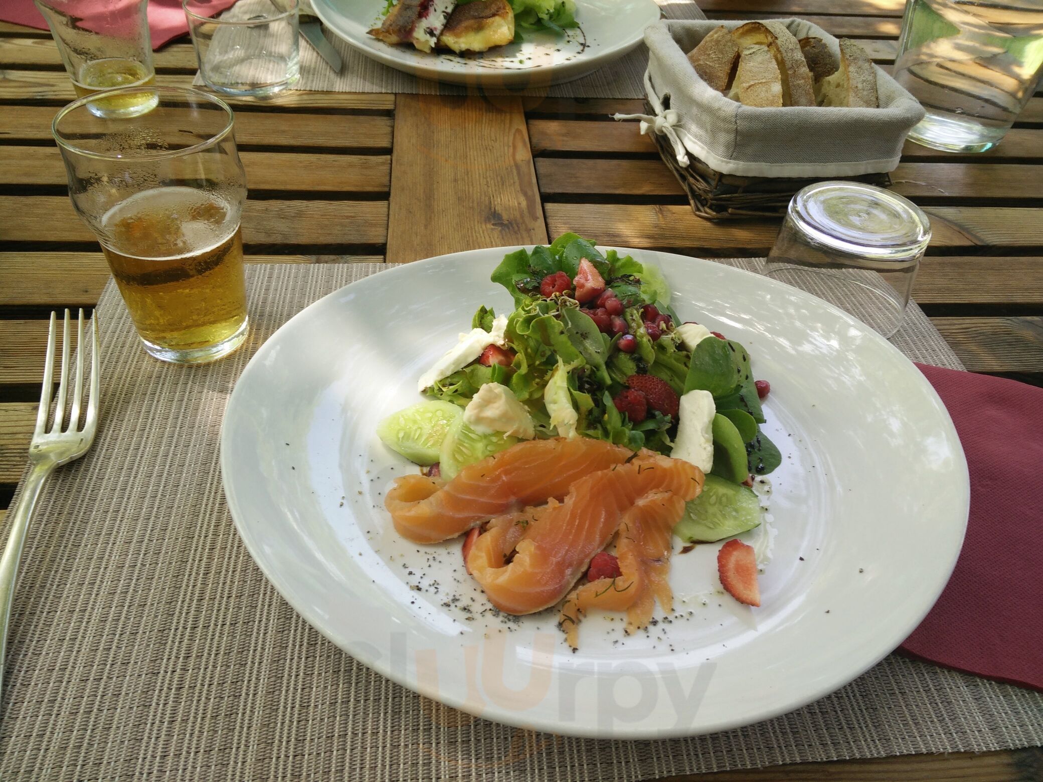La Table Du Rebombier