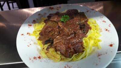 Le Bistrot Du Coin Geaune