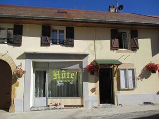 La Taverne Des Remparts