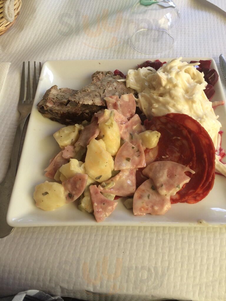 Chez Claudette