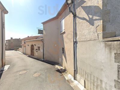 Auberge Du Ver Luisant