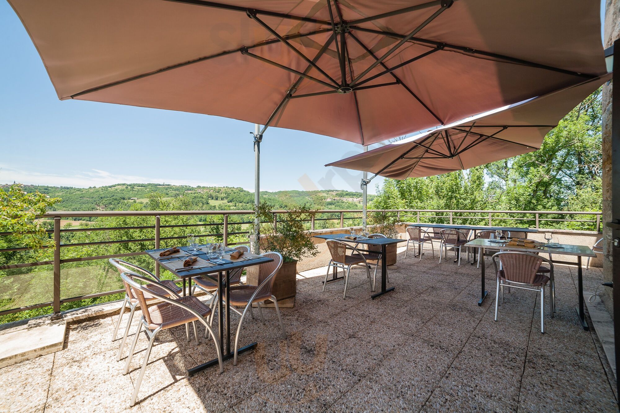 Restaurant Le Murier De Viels