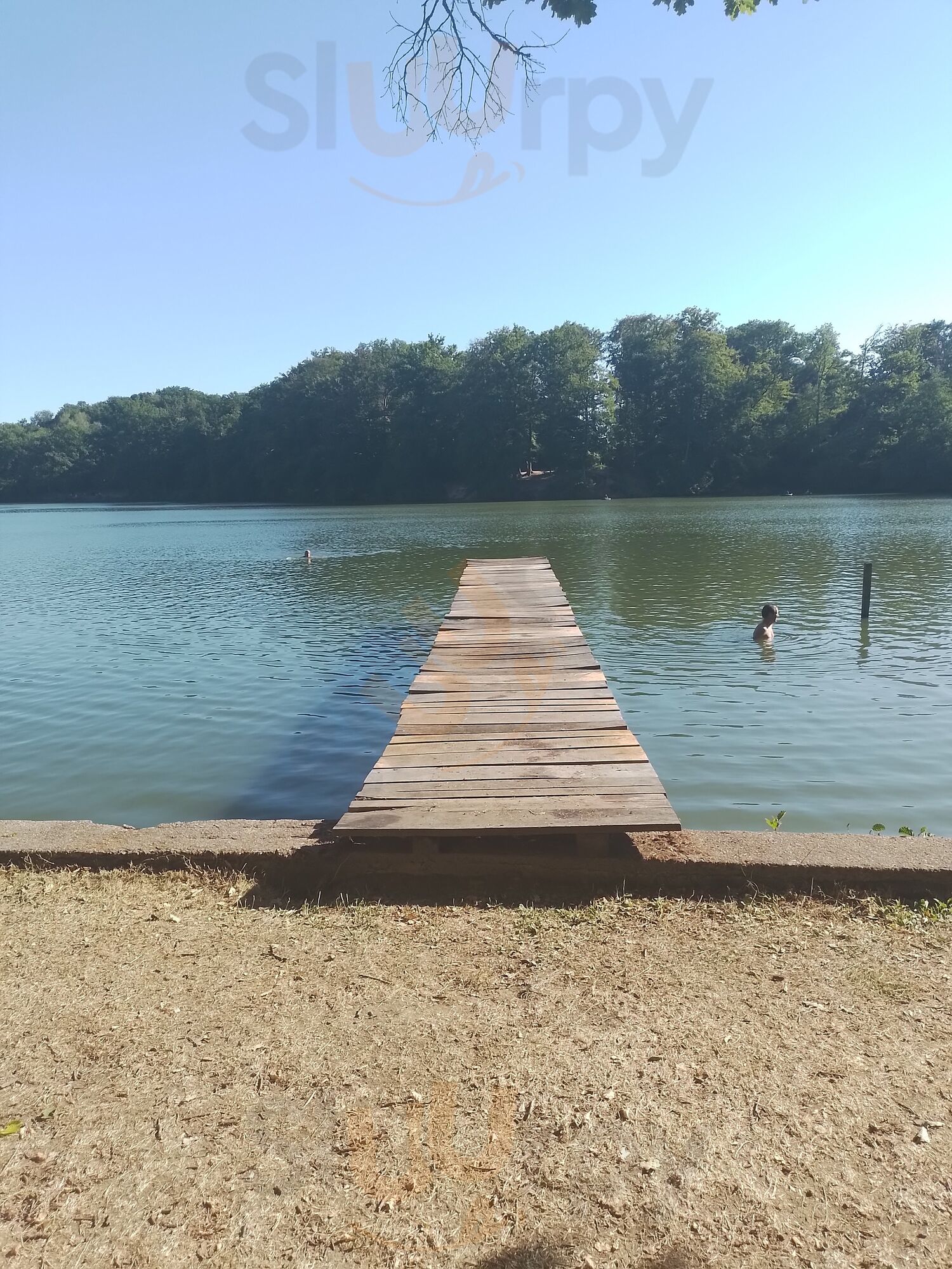 Restaurant Du Lac De Morimond