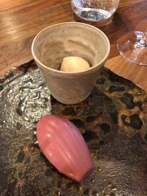 Accents Table Bourse