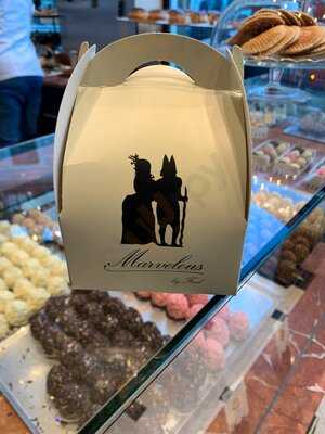 Aux Merveilleux De Fred