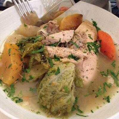 Le Coq & Fils - The Poultry House