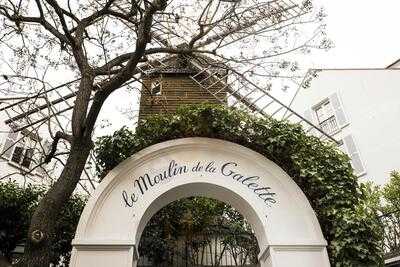 Le Moulin De La Galette