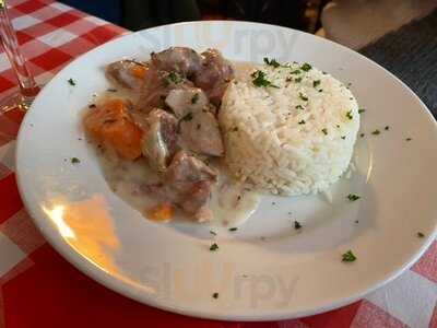 Le Cochon A L'oreille