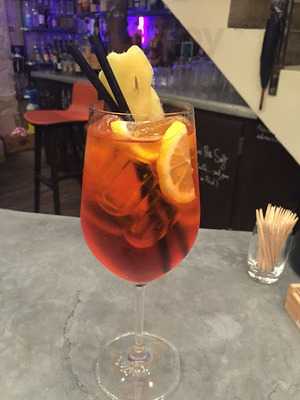 Les Crocs Des Halles